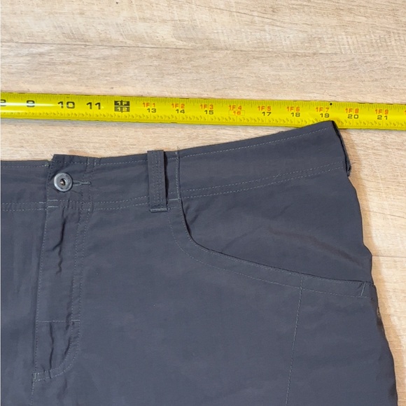 Mountain Hardwear Men’s Mesa Nylon Shorts Size 38 - Picture 4 of 6